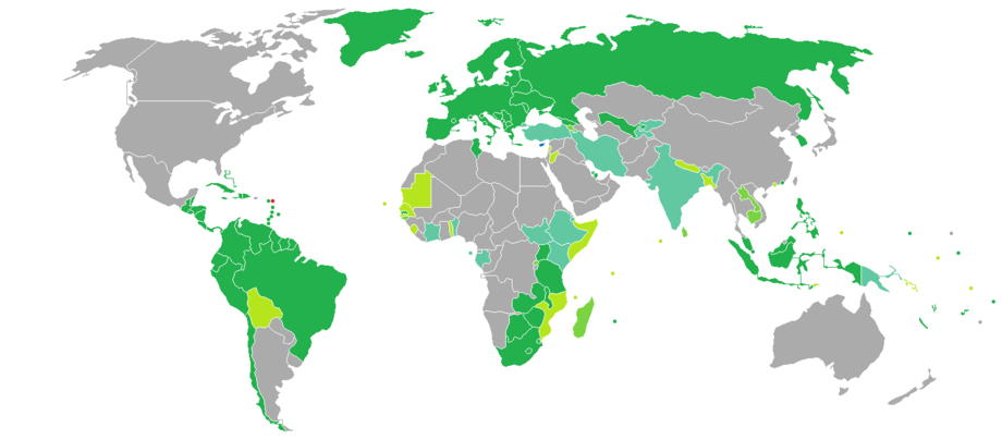 World map with visa-free destinations shaded green, visa-on-arrival and eVisa countries in paler green, and visa-required countries in grey