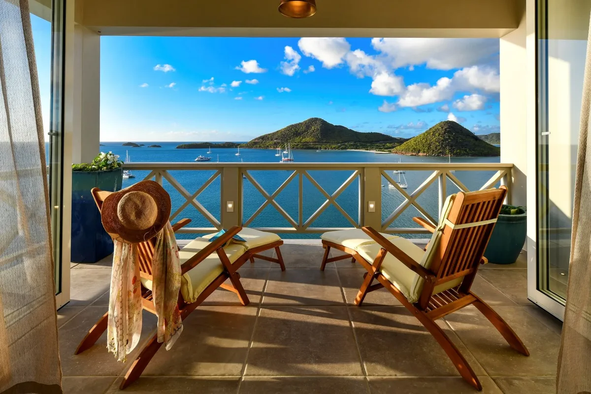 6-Bed Reeds Point Villa with Infinity Pool, Antigua