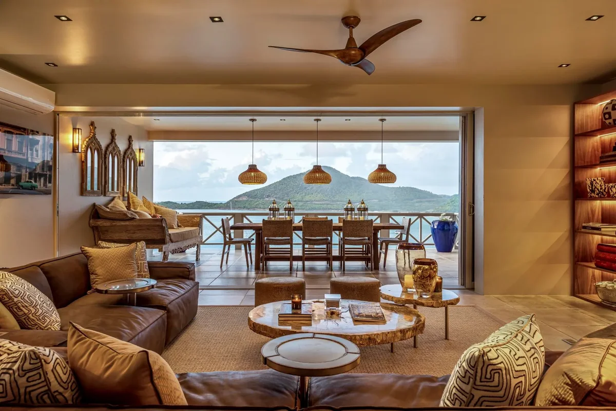 The main living room opening to the sea
