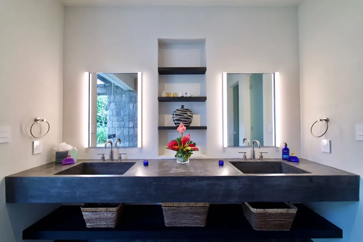 Twin concrete basins in the bathroom