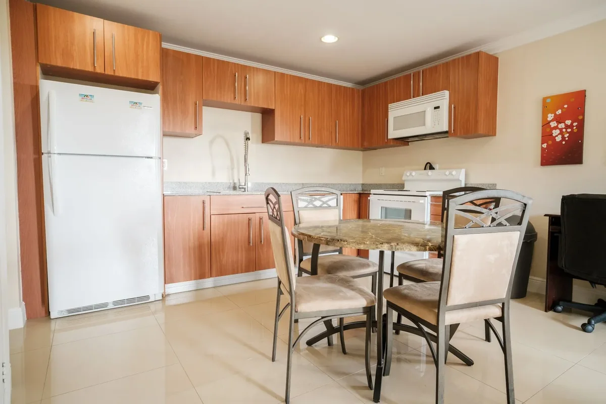 Gated Residences Near the Beach, Frigate Bay