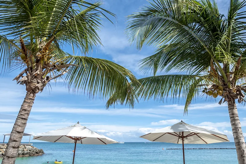 Hodges Bay Resort & Spa