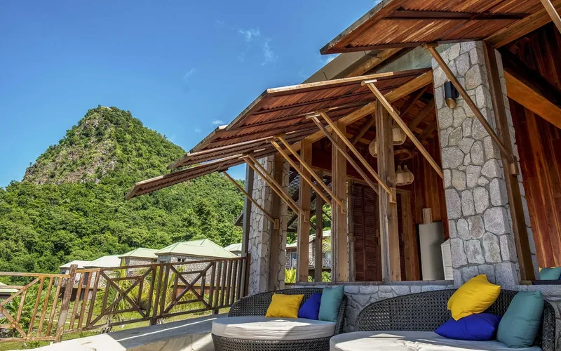 Jungle Bay Resort