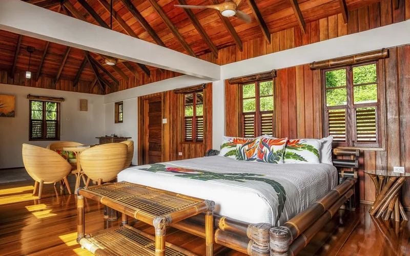 Jungle Bay Resort