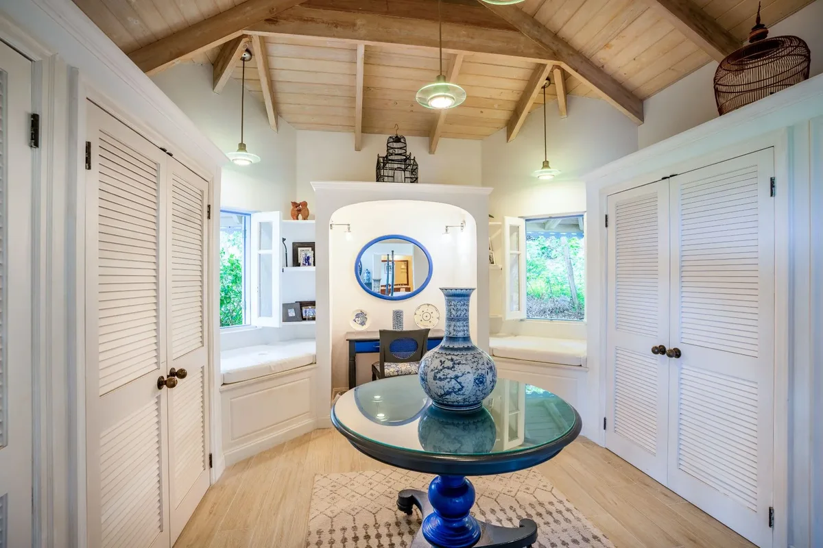 The landing and dressing area