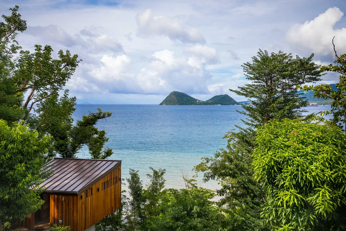 A villa in the rainforest above the sea